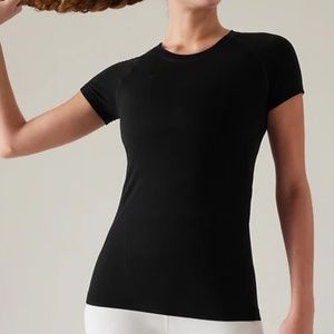 Athleta MOMENTUM SEAMLESS TEE--PLUS SIZE--BLACK--2X